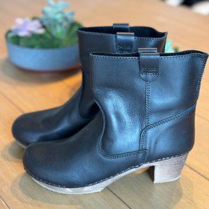 Sanita Women's Black Leather Bootie Wooden Clog Boots Size 38